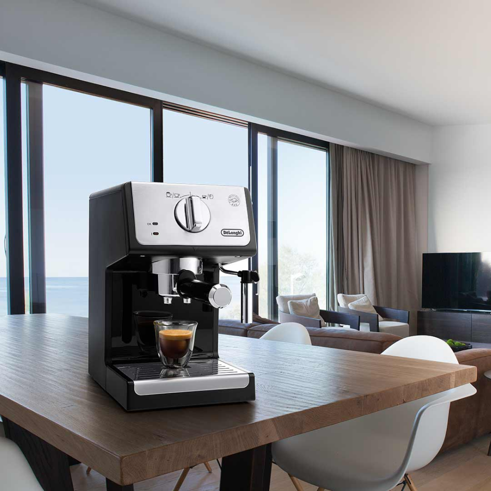 DeLonghi ECP33.21 Traditional Barista Pump Espresso Machine