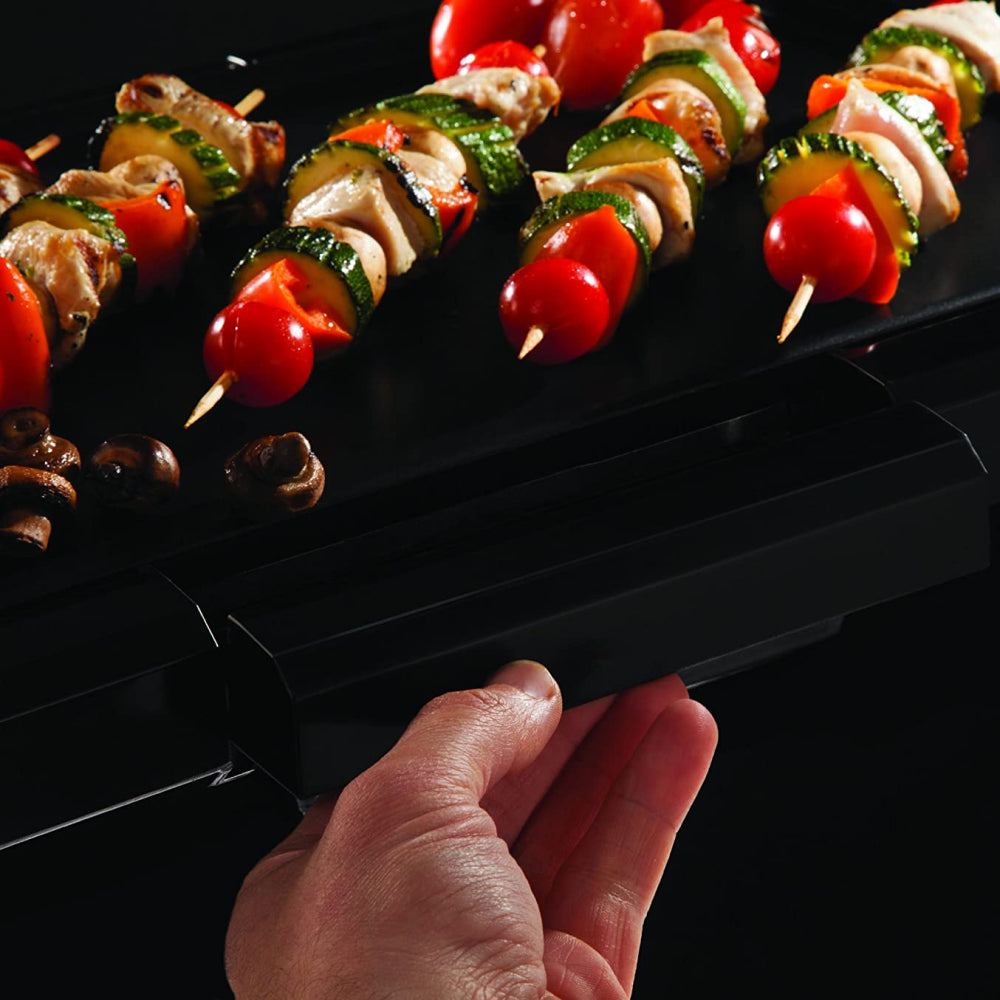 Russell Hobbs Classics 19800-56 Electric Grill, grilling kebabs