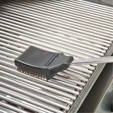 Broil King Imperial 64004 Barbecue Accessory, cleaning the grill grate
