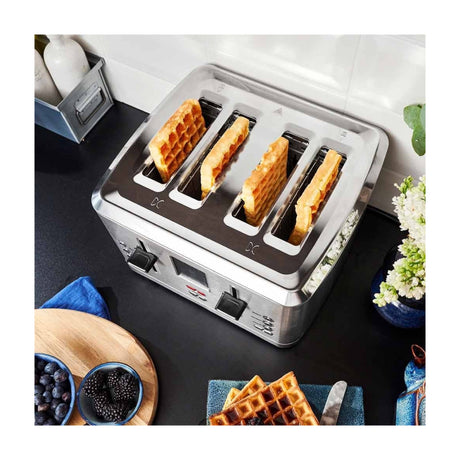 Gastroback Design Digital 4S 42396 Toaster, top view with bread in the slots