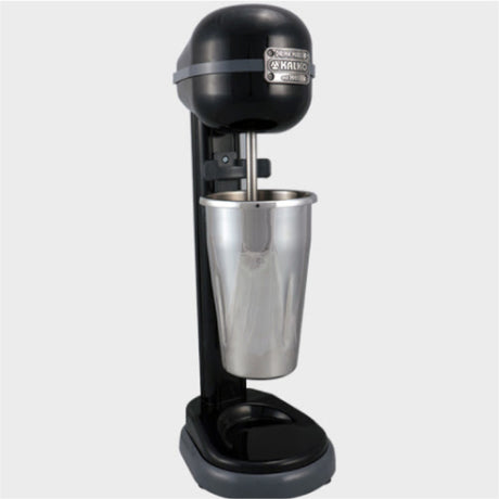 Kalko KDM450 Drink Mixer in Black, mixing a drink