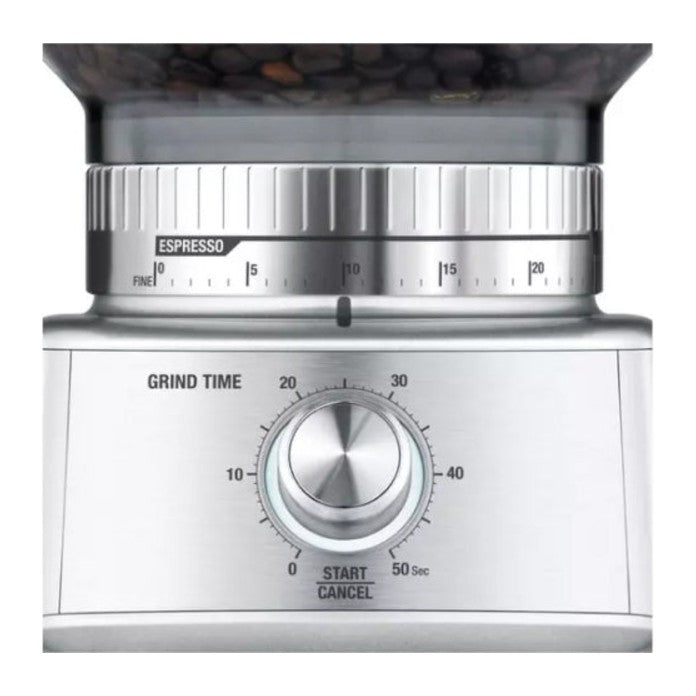 Sage the Dose Control Pro BCG600 Coffee Grinder in Silver, close-up of the controls