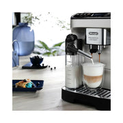 De’Longhi Magnifica Evo Next ECAM310.80.SB bean-to-cup machine with TFT display and LatteCrema Hot milk carafe