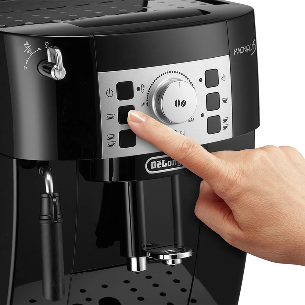 De'Longhi Magnifica S ECAM12.123.B Bean-to-Cup Coffee Machine in Black, controls and display