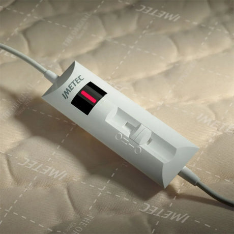 Imetec Scaldasonno 6113E Heated Underblanket in Beige, close-up detail