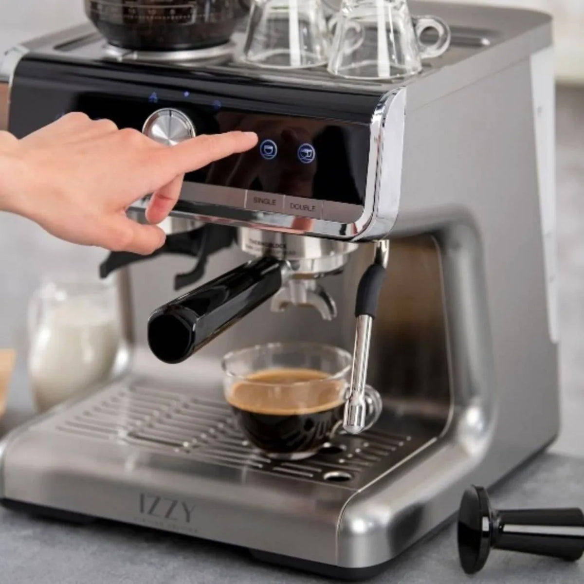 Izzy IZ-6007 Espresso Machine, in use