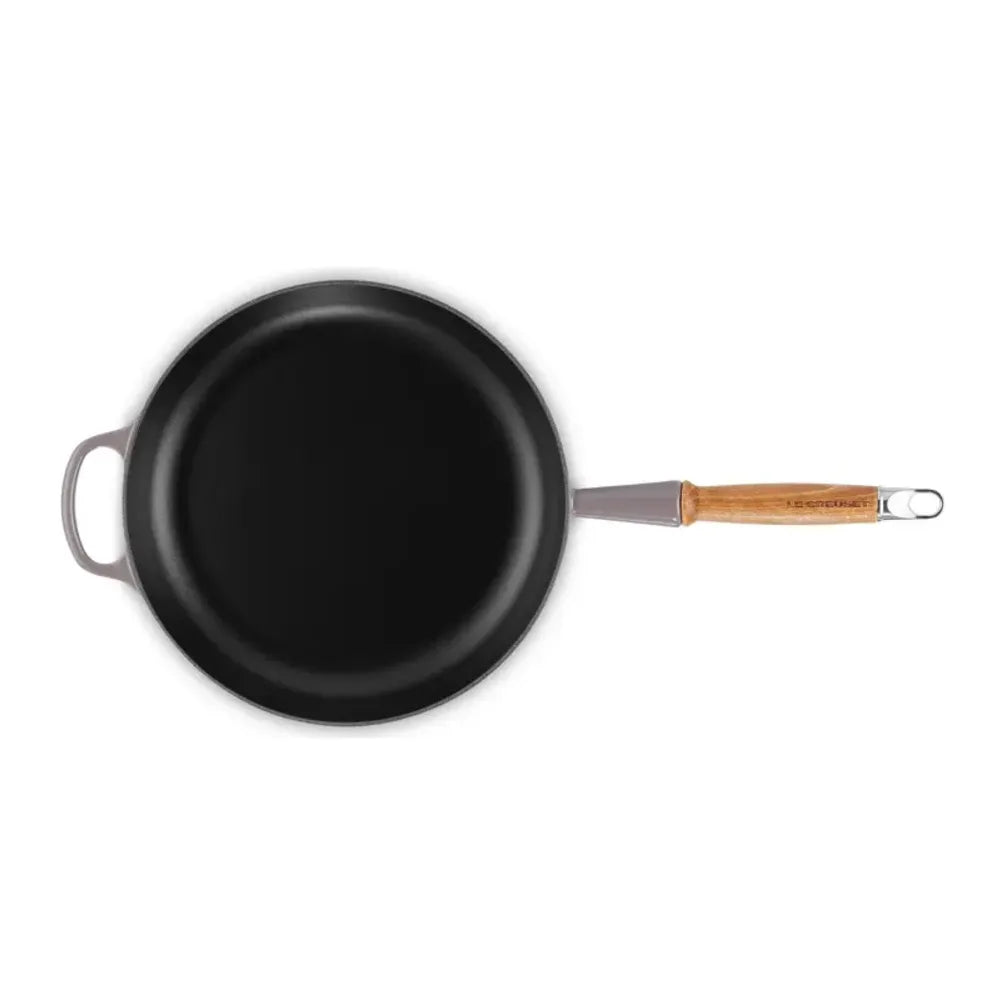 Le Creuset 20258284440422, view from above of the round cooking surface