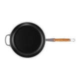 Le Creuset 20258284440422, view from above of the round cooking surface