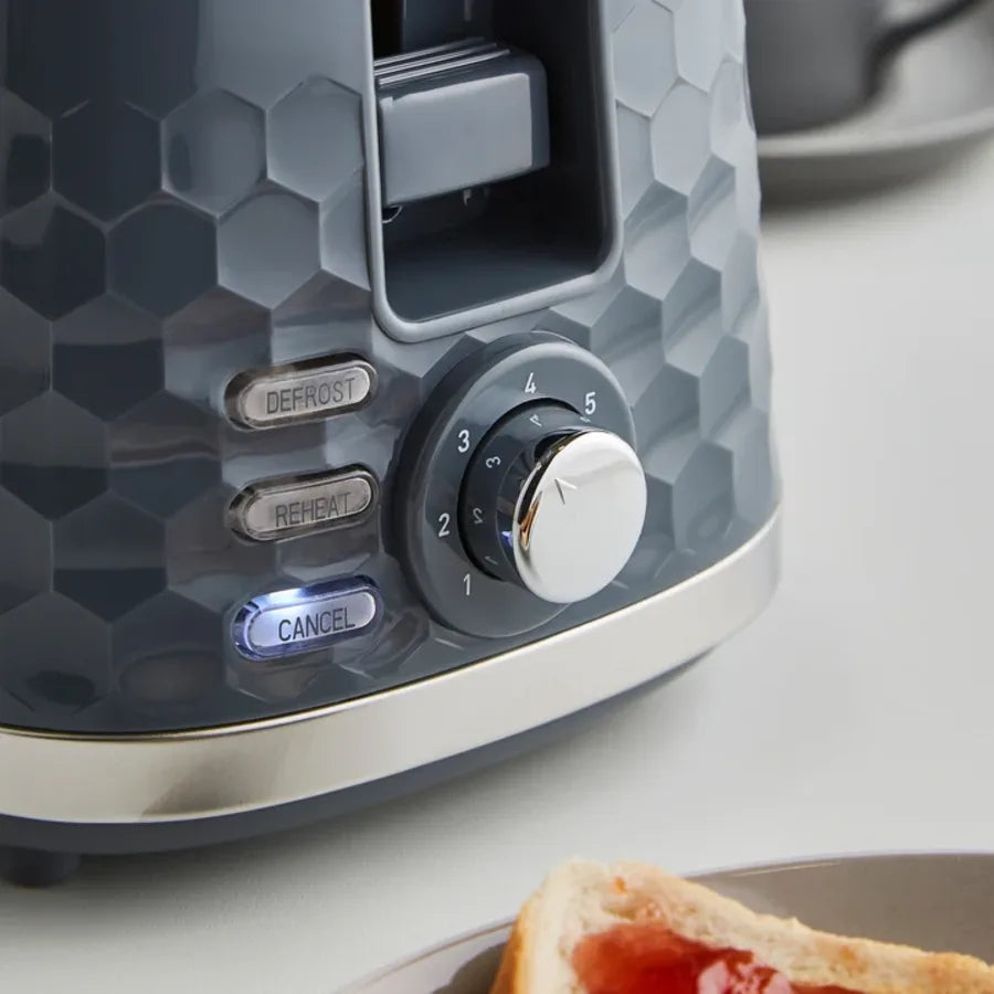 Morphy Richards Hive 220031 Toaster in Grey, close-up detail
