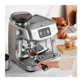 Sage Oracle Jet SES985BSS Espresso Machine, frothing milk
