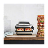 Sage the Perfect Press BSG600 Sandwich Maker, in a room setting