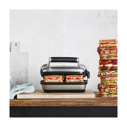 Sage Perfect Press™ BSG600 sandwich maker with even heat, floating hinge, non-stick plates, and compact storage, available in Cyprus.