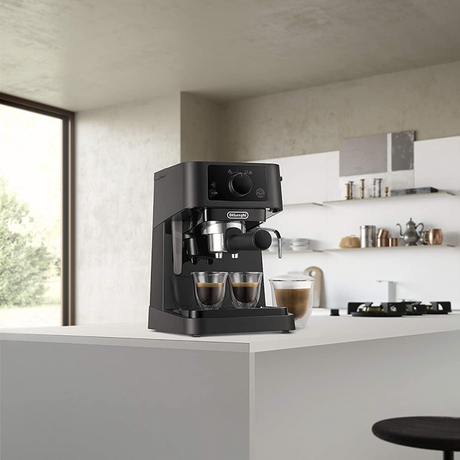 De'Longhi Stilosa EC260.BK Espresso Machine in Black, in a room setting