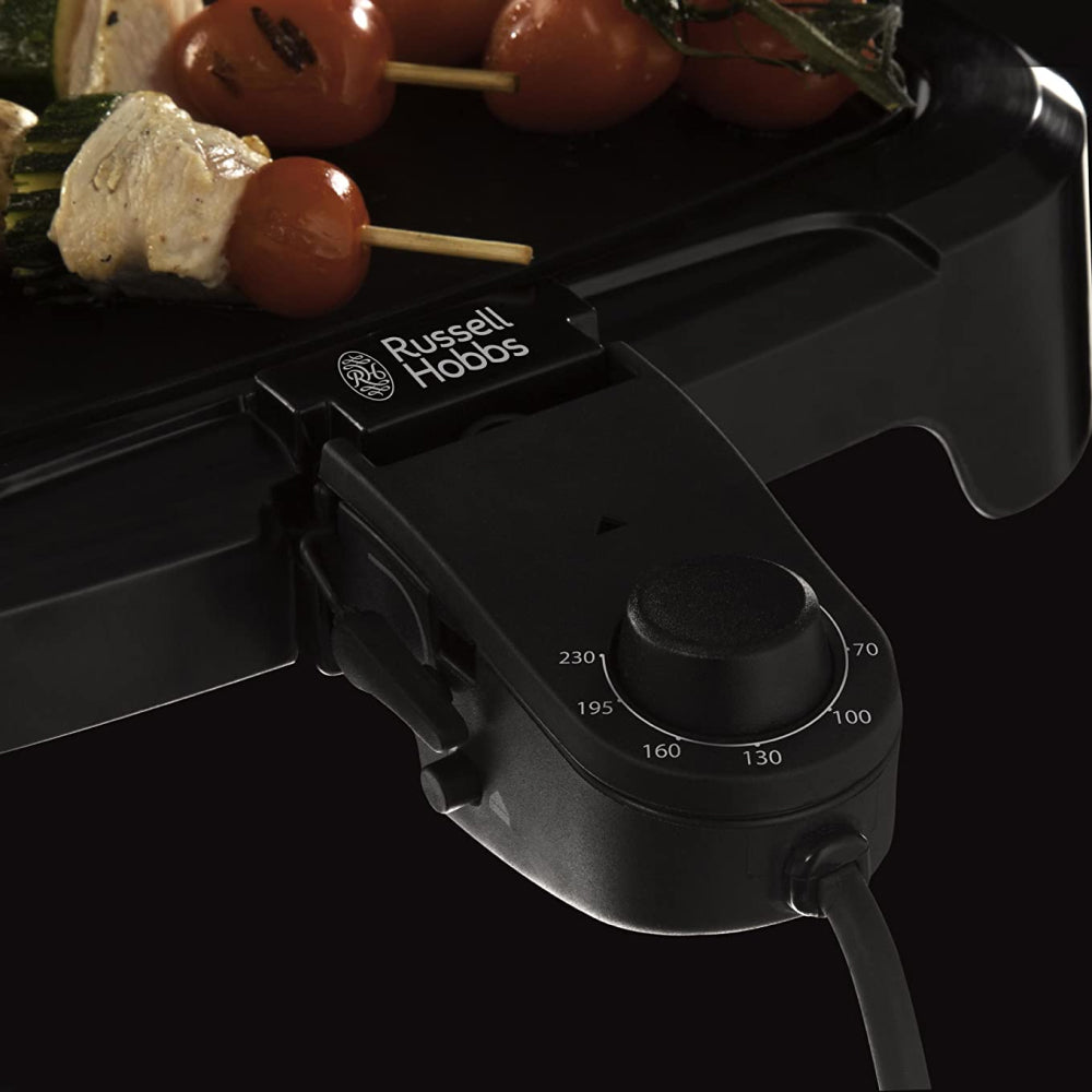 Russell Hobbs Classics 19800-56 Electric Grill, close-up of the temperature control